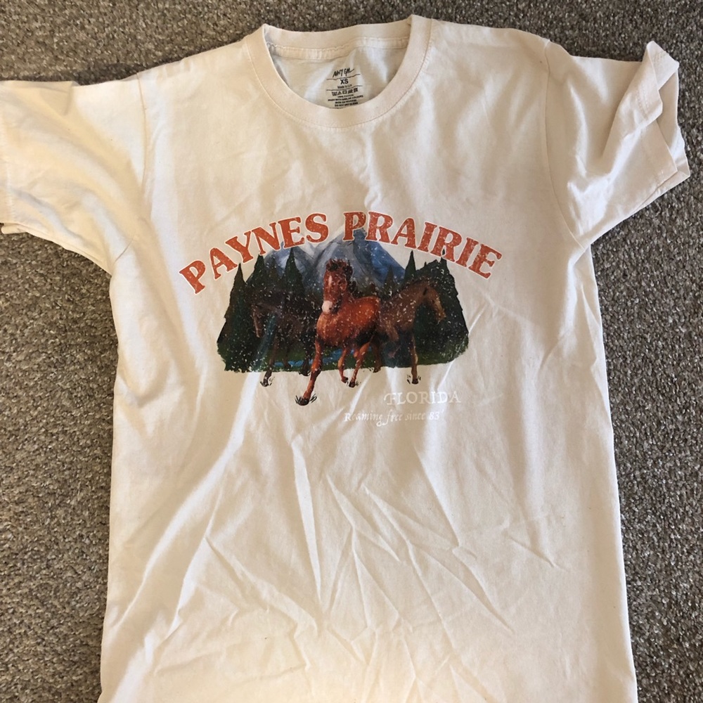 Nastygal cream graphic tee